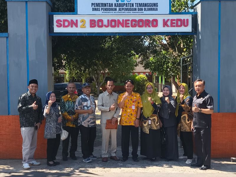 Monitoring ke SD Negeri 1 Bojonegoro Komisi D memastikan Pelayanan Pendidikan di Sekolah Dasar Negeri tetap berjalan.
